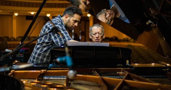 Cita de lujo en Dickens: Hugo Fattoruso y Ezequiel Valdez Trío + 1 abren su gira nacional 🎹🎸